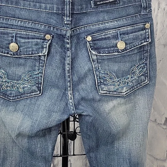 Rock & Republic Blue Boot Cut Jeans for Effortless Style - Picture 7 of 9